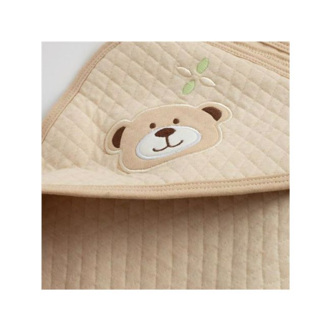 Set cadou 5 piese, New Baby, Din bumbac organic, salopeta, baveta, paturica cu gluga, jucarie, Marime 0 - 3 luni, Beige BYN50140