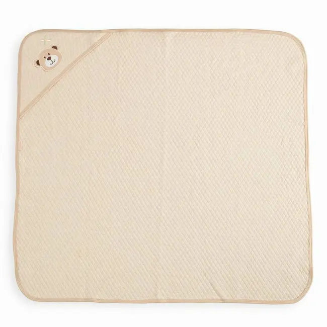Set cadou 5 piese, New Baby, Din bumbac organic, salopeta, baveta, paturica cu gluga, jucarie, Marime 0 - 3 luni, Beige BYN50140