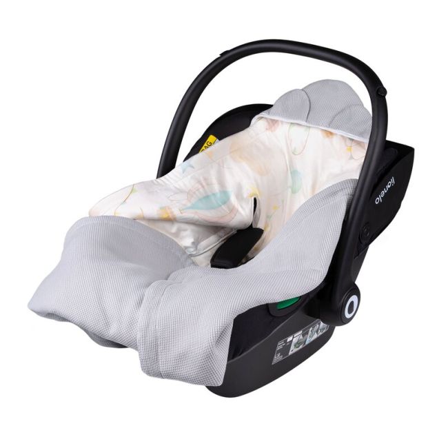 Paturica de infasat, Lionelo, Pentru scoica auto, carucior si landou, Cu multiple utilizari, Cu inchidere arici velcro, Dimensiune 90x90 cm, Din bumbac, TOG 2.5, 12-18 luni, Albastru BYNLO-TRAVEL_SWADDLE_BLANKET_GREY_BALLOON