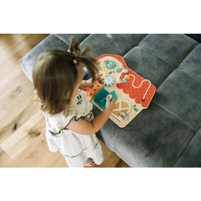 Tablita cu activitati, Free2Play, Din lemn, Cu elemente interactive, Dezvolta coordonarea mana-ochi, 40x30x6,5 cm, 18 luni+, Multicolor BYN85116