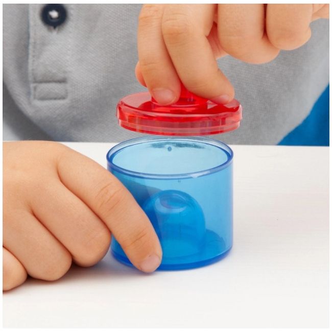 Set de 18 cutiute colorate cu capac, translucide, pentru activitati senzoriale tik73105