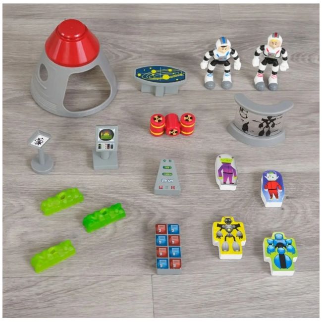 Set de joaca din lemn cu 5 nivele racheta kk63443