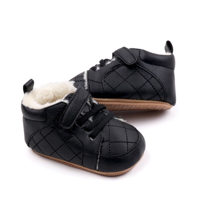 Pantofiori bebelusi negri, cu captuseala pufoasa si design matlasat ambmb3164-2-p29