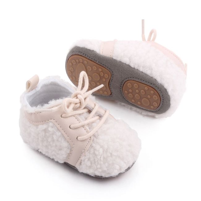 Pantofiori pentru bebelusi, ivoire, cu design pufos si talpa antiderapanta chd2676-2-va5