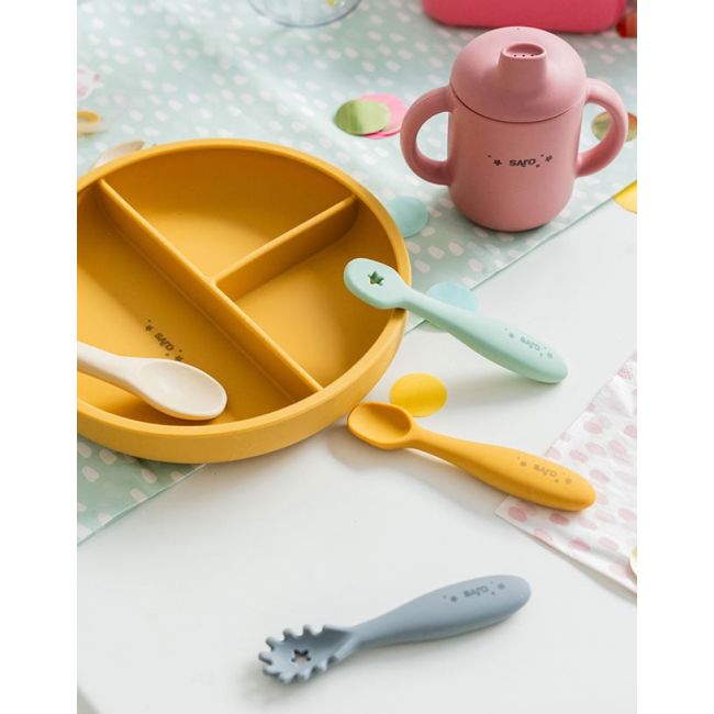 Set Diversificare Bebelusi, Silicon Alimentar Premium, 4 Piese ,   Farfurie Sectionata, Lingurita, Furculita, Cana ,    , œfood  Fun,   Pink Pjb17603