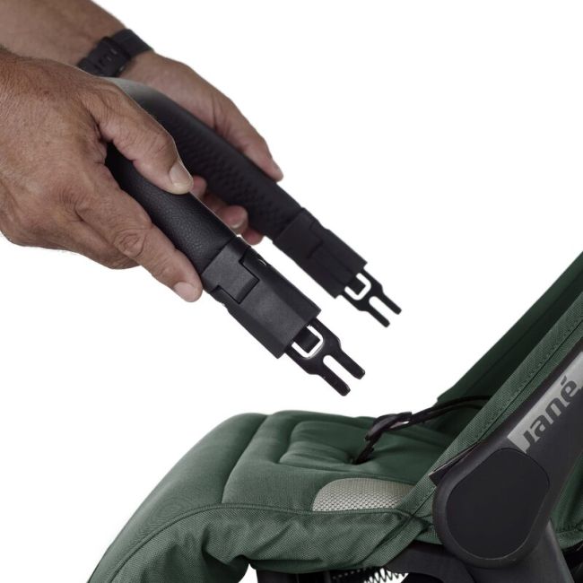 Carucior sport, Jane, Clap, Sistem compact de pliere care permite transportul caruciorului la bordul aeronavei, Cadru din aluminium, De la nastere pana la 26Kg, Conform cu standardul european EN 1888-2:2018+A1:2023, Botanic BYN8420421091999