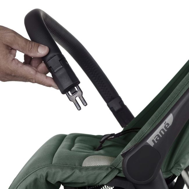 Carucior sport, Jane, Clap, Sistem compact de pliere care permite transportul caruciorului la bordul aeronavei, Cadru din aluminium, De la nastere pana la 26Kg, Conform cu standardul european EN 1888-2:2018+A1:2023, Botanic BYN8420421091999