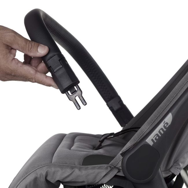 Carucior sport, Jane, Clap, Sistem compact de pliere care permite transportul caruciorului la bordul aeronavei, Cadru din aluminium, De la nastere pana la 26Kg, Conform cu standardul european EN 1888-2:2018+A1:2023, Coal BYN8420421091289