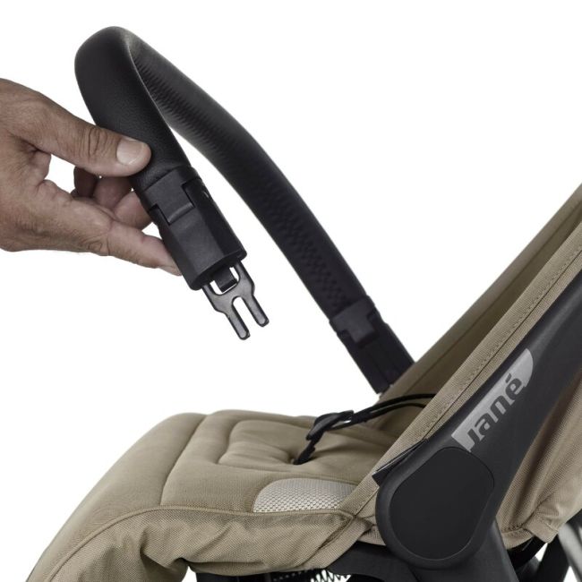 Carucior sport, Jane, Clap, Sistem compact de pliere care permite transportul caruciorului la bordul aeronavei, Cadru din aluminium, De la nastere pana la 26Kg, Conform cu standardul european EN 1888-2:2018+A1:2023, Desert BYN8420421092019