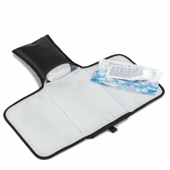Geanta pentru mamici, Jane, Cu 2 buzunare exterioare, Cu multiple compartimente, Cu saltea de infasat inclusa, 44 x 34 cm, Conform cu standardul de securitate europeana EN 71-3:2019, Soil BYN8420421050453