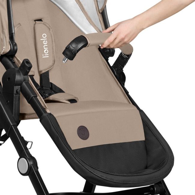 Carucior 3 in 1, Lionelo, Bianka, Transformabil, Cadru aluminiu, Cu landou si salteluta moale, Cu scoica auto testata ADAC, Cu multiple accesorii, Sustine 22 kg, 0 luni+, EN1466:2014+AC:2015, EN1888, Bej BYNLO-BIANKA_3IN1_BEIGE_SAND