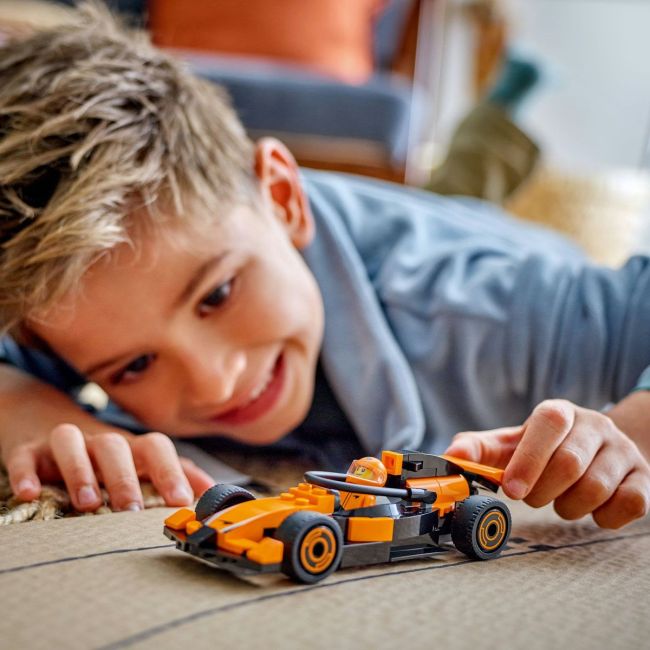 LEGO CITY PILOT F1 CU MASINA DE CURSE MCLAREN 60442 VIVLEGO60442