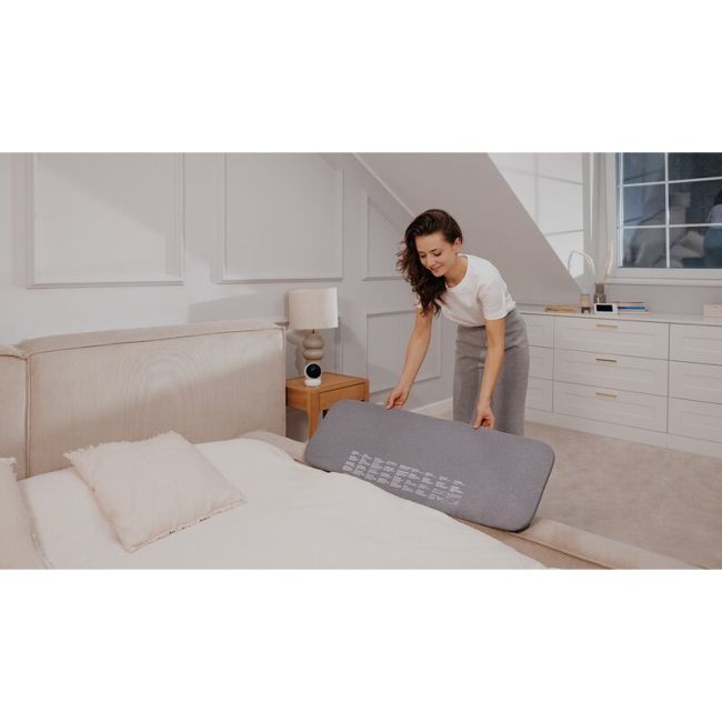 Protectie laterala pat, Lionelo, Lora, Pliabila, Sistem de blocare StandSafe, Geanta de transport inclusa, 105 x 45 cm, Bej BYNLO-LORA_BEIGE_SAND