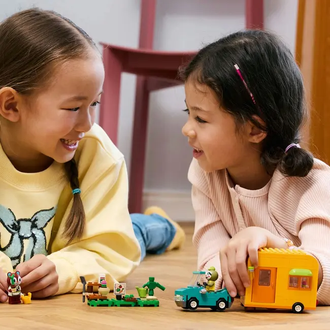 LEGO ANIMAL CROSSING CARAVANA SI MAGAZINUL DE GRADINARIT AL LUI LEIF 77054 VIVLEGO77054