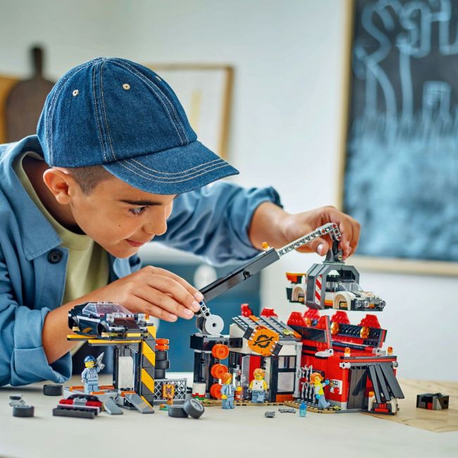 LEGO CITY CIMITIR DE MASINI VECHI 60472 VIVLEGO60472