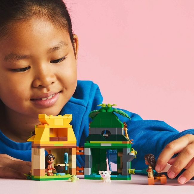 LEGO DISNEY DISTRACTIE PE INSULA MOANEI 43260 VIVLEGO43260