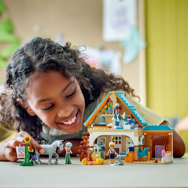 LEGO FRIENDS CLINICA VETERINARA PENTRU CAI SI ANIMALE DE COMPANIE 42651 VIVLEGO42651