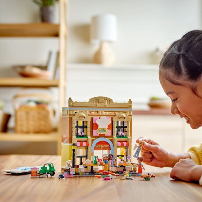 LEGO FRIENDS RESTAURANT SI SCOALA DE GASTRONOMIE 42655 VIVLEGO42655