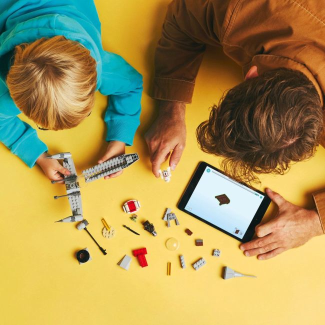 LEGO STAR WARS TM NAVA DE LUPTA STELARA N-1 A LUI MANDO SI GROGU 75410 VIVLEGO75410