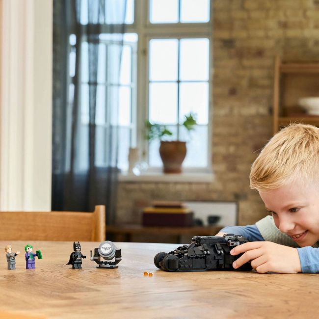LEGO SUPER HEROES BATMAN TUMBLER VS. TWO-FACE SI JOKER 76303 VIVLEGO76303
