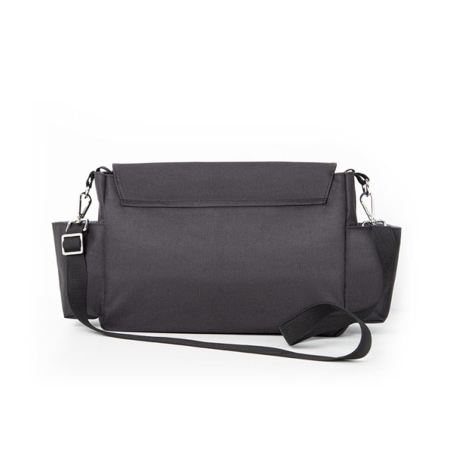 Geanta pentru scutece si organizator carucior, Petite&Mars, Sara, 2 in 1, Cu 7 buzunare, 1 buzunar cu izolatie termica, Dimensiune compacta, 40x23x10 cm, Negru/Maro BYN200305