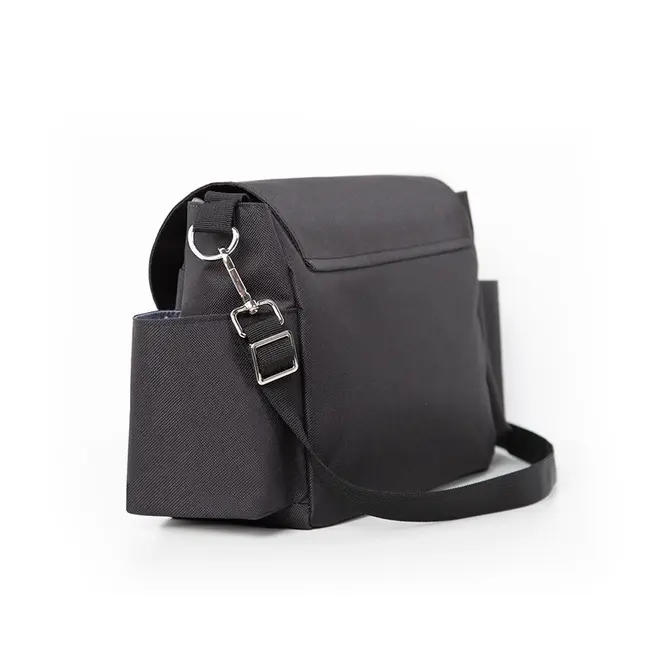 Geanta pentru scutece si organizator carucior, Petite&Mars, Sara, 2 in 1, Cu 7 buzunare, 1 buzunar cu izolatie termica, Dimensiune compacta, 40x23x10 cm, Negru/Maro BYN200305