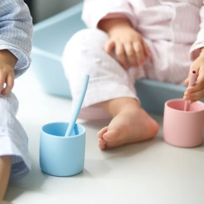 Pahar Minikoioi, 100% Premium Silicone, Mini Cup &ndash; Mellow Yellow KRT101100006