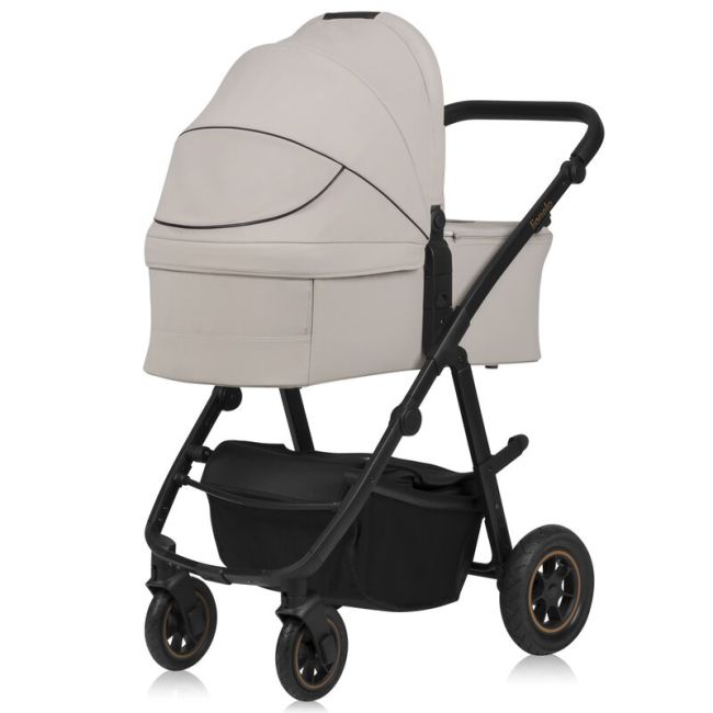Carucior 2 in 1, Lionelo, Amber Plus, Cadru aluminiu, Cu landou intarit si salteluta moale, Reversibil, Maner ajustabil, Cu accesorii, Cu ventilatie panoramica 3D, Pana la 22 kg, EN1888-1, EN1888-2, EN1466, Bej BYNLO-AMBER_PLUS_2IN1_BEIGE_SAND