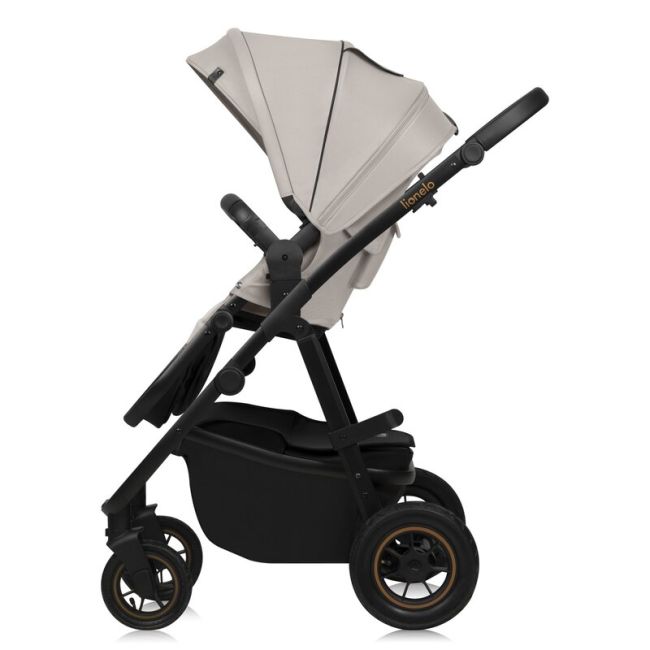 Carucior 2 in 1, Lionelo, Amber Plus, Cadru aluminiu, Cu landou intarit si salteluta moale, Reversibil, Maner ajustabil, Cu accesorii, Cu ventilatie panoramica 3D, Pana la 22 kg, EN1888-1, EN1888-2, EN1466, Bej BYNLO-AMBER_PLUS_2IN1_BEIGE_SAND