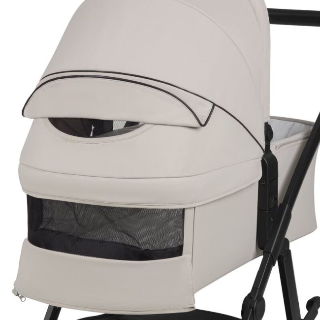 Carucior 2 in 1, Lionelo, Amber Plus, Cadru aluminiu, Cu landou intarit si salteluta moale, Reversibil, Maner ajustabil, Cu accesorii, Cu ventilatie panoramica 3D, Pana la 22 kg, EN1888-1, EN1888-2, EN1466, Bej BYNLO-AMBER_PLUS_2IN1_BEIGE_SAND