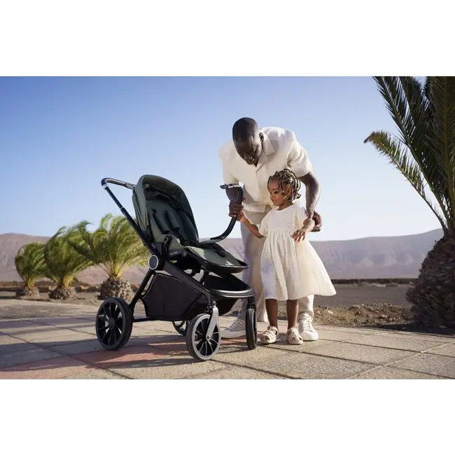 Carucior sport, Lionelo, Mika Plus, Cadru din aluminiu, Cu maner reversibil, Copertina XXL, Spatar reglabil in 3 pozitii, Cu accesorii, Pana la 22 kg, 6-48 luni; EN1888-1, EN1888-2 EN1466, Verde BYNLO-MIKA_PLUS_GREEN_OLIVE