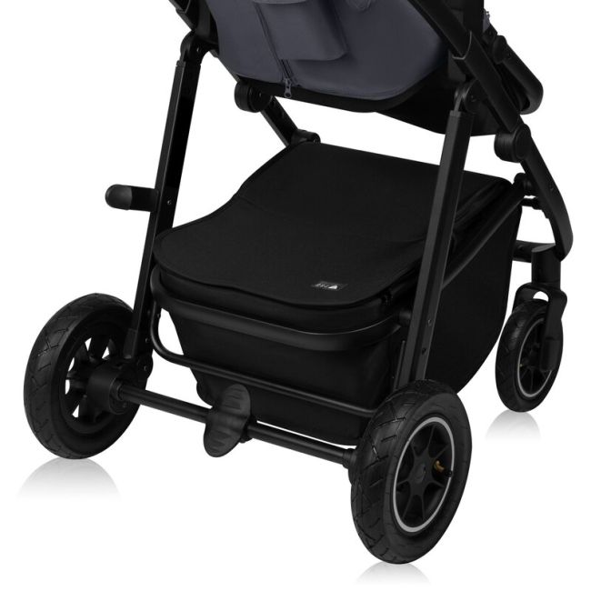 Carucior 2 in 1, Lionelo, Amber Plus, Cadru aluminiu, Cu landou intarit si salteluta moale, Reversibil, Maner ajustabil, Cu accesorii, Cu ventilatie panoramica 3D, Pana la 22 kg, EN1888-1, EN1888-2, EN1466, Gri inchis BYNLO-AMBER_PLUS_2IN1_GREY_GRAPHITE