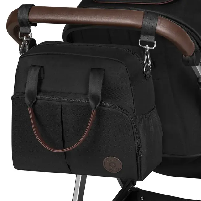 Carucior 3 in 1, Lionelo, Amber, Cadru aluminiu, Cu landou intarit si salteluta moale, Scoica auto, Reversibil, Maner ajustabil, Huse pentru picioare, ploaie, Plasa de tantar, Geanta parinti, Pana la 22 kg, EN1888-1 EN1888-2 EN1466 ECE R44/04, Negru BYNLO