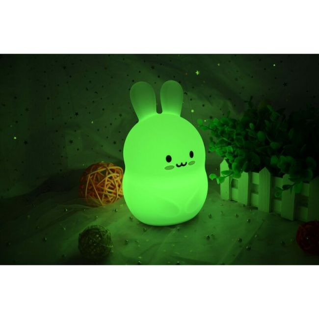 Lampa de veghe, FreeON, Silicon moale, Cu telecomanda si cablu USB, Cu 9 culori diferite si cronometru, Bear BYN84966