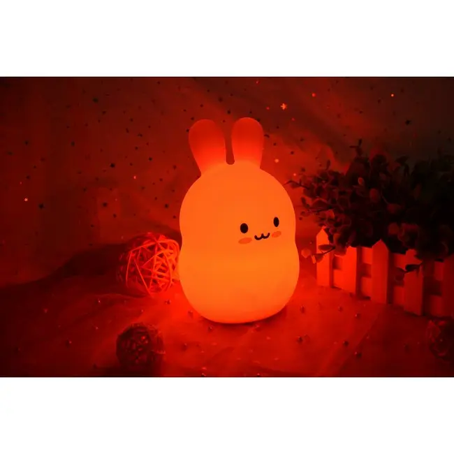 Lampa de veghe, FreeON, Silicon moale, Cu telecomanda si cablu USB, Cu 9 culori diferite si cronometru, Owl BYN84980