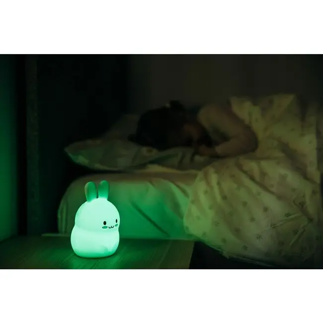 Lampa de veghe, FreeON, Silicon moale, Cu telecomanda si cablu USB, Cu 9 culori diferite si cronometru, Owl BYN84980
