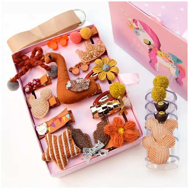 Set de 24 accesorii pentru par model j al-el-j