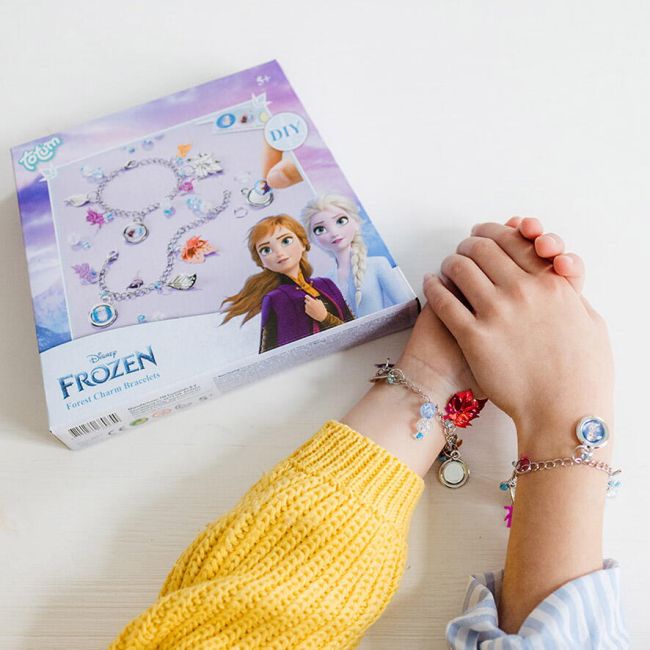 Set bratari cu pandantive - frozen