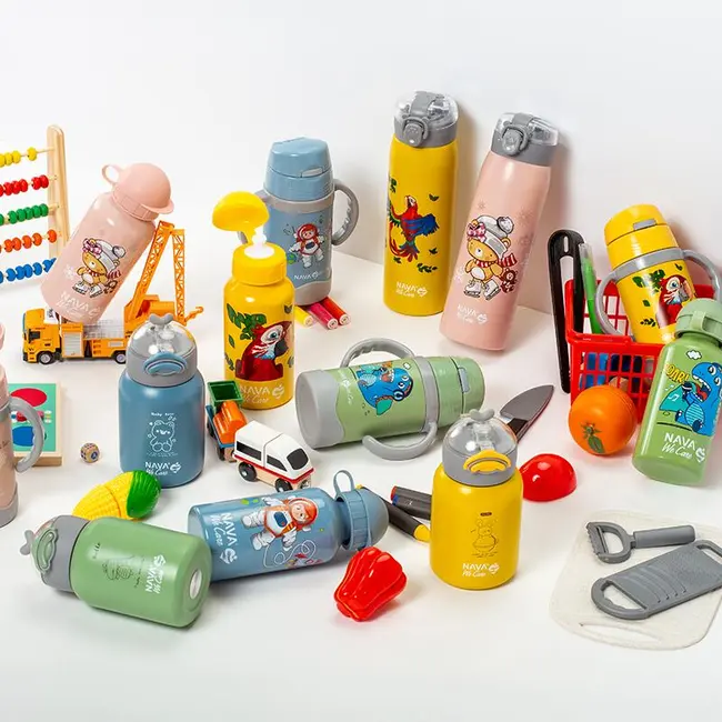 Sticla termoizolanta nava we care 350 ml galben smb10-110-004