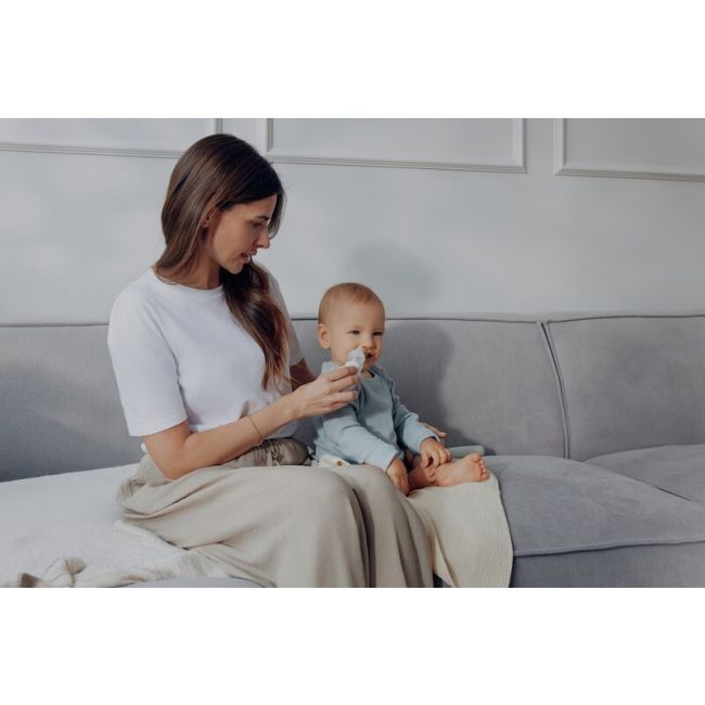 Aspirator nazal, Lionelo, Babyair, Cu forta de aspiratie reglabila in 3 trepte, Usor si portabil, Fara fir, Cu 2 varfuri din silicon, Silentios, 0 luni+, White BYNLOC-BABYAIR