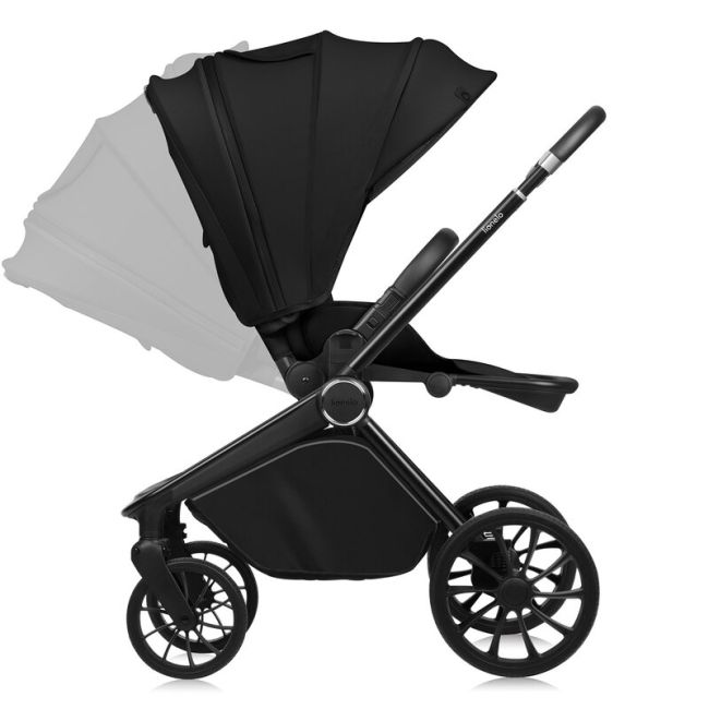 Carucior 2 in 1, Lionelo, Mika Plus, Cadru din aluminiu, Cu landou intarit si salteluta moale, Reversibil, Cu sistem de ventilatie 3D, Cu accesorii, Pana la 22 kg, Conform cu EN1888-1 EN1888-2, EN1466, Negru BYNLO-MIKA_PLUS_2IN1_BLACK_ONYX