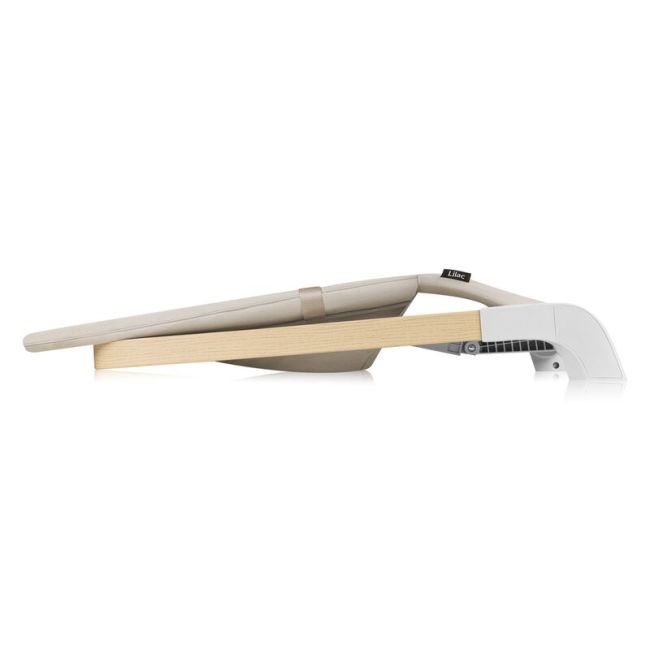 Fotoliu balansoar, Lionelo, Lilac, Cu arcada cu jucarii, Ergonomic, Reglare spatar in 3 pozitii, Pernuta moale invelita in tesatura de bambus, Pliabil, 0-6 luni, Bej BYNLO-LILAC_BEIGE_SAND