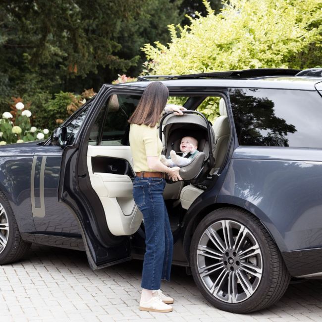 Joie - scoica auto inclinabila i-size i-level pro signature ebony, 40-87 cm, certificata r129 bbbc2322aaebn000