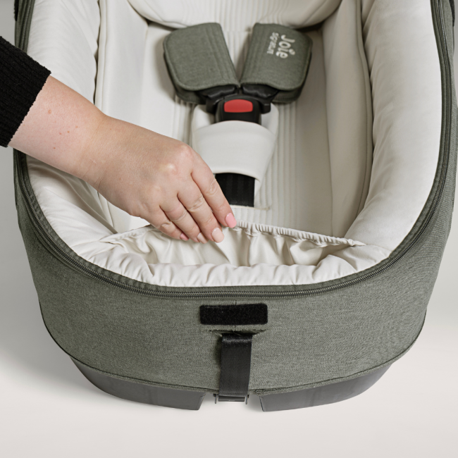 Joie - landou auto calmi r129 signature evergreen, 40-70 cm, testat adac si certificat r129 bbbc2105abevg000