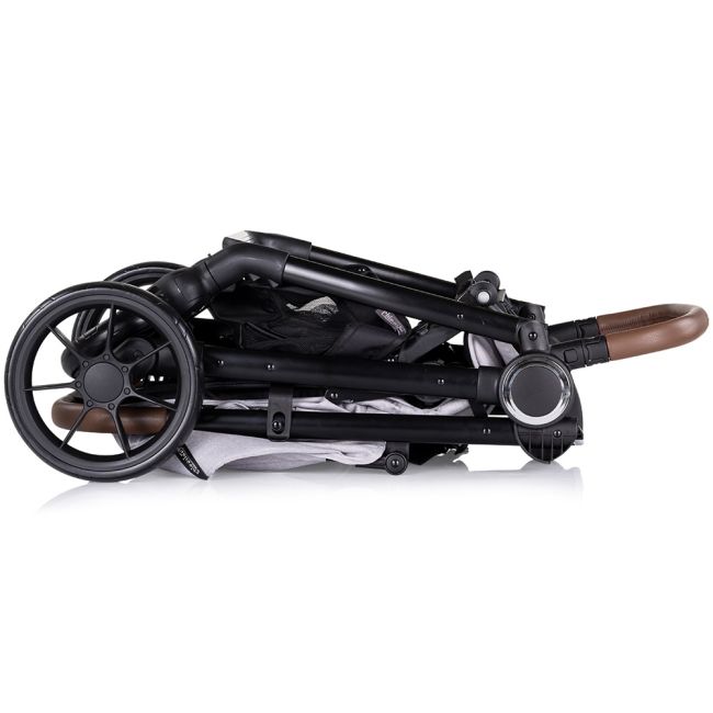 Carucior sport chipolino ultera cu husa picioare cloud hublkul02502cl