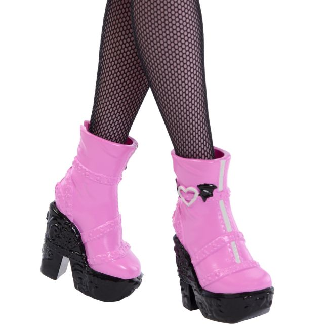 MONSTER HIGH PAPUSA DRACULAURA SI ANIMALUTUL COUNT FABULOUS VIVMTHRP64