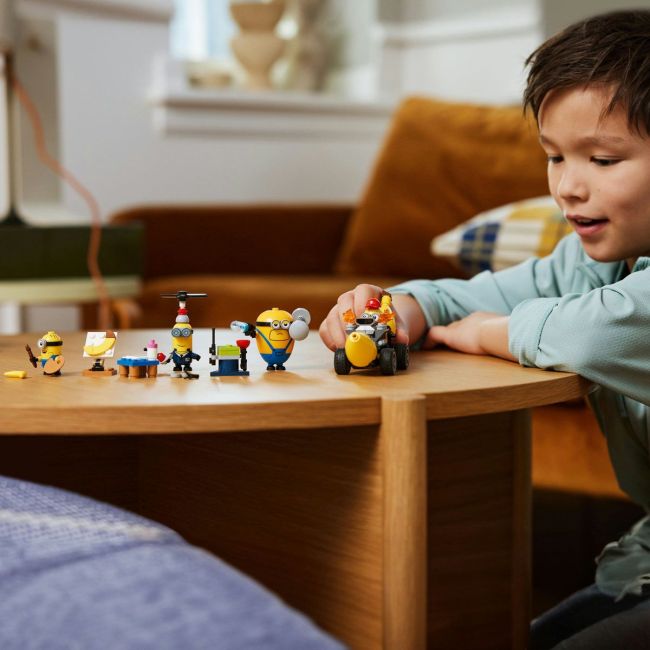 LEGO DESPICABLE ME4 MINIONII SI MASINA BANANA 75580 VIVLEGO75580