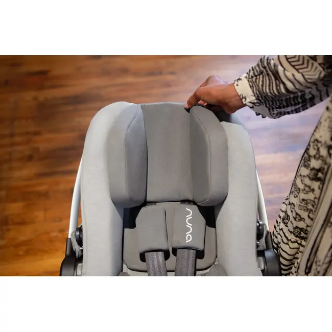 Nuna - scoica auto i-size pipa next caviar, nastere - 83 cm, testata adac bbbcs10218cvrgl