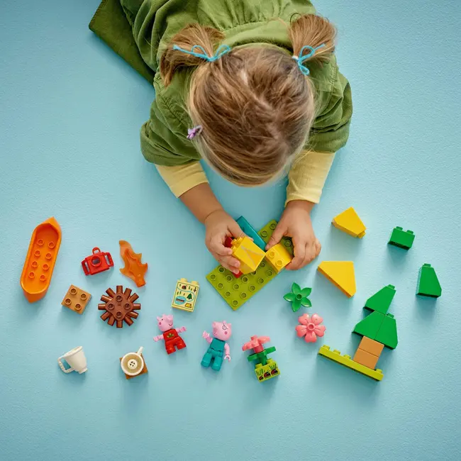 LEGO DUPLO EXCURSIE CU CORTUL 10452 VIVLEGO10452