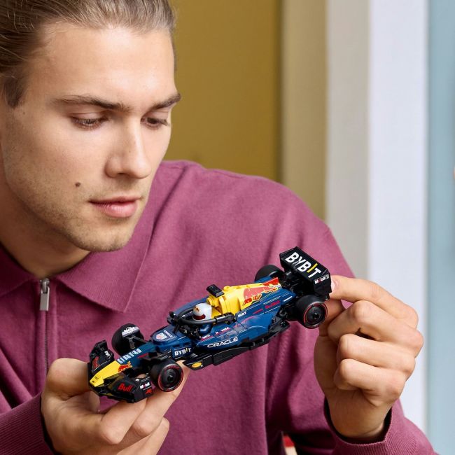 LEGO SPEED CHAMPIONS MASINA DE CURSE F1 ORACLE RED BULL RACING 77243 VIVLEGO77243